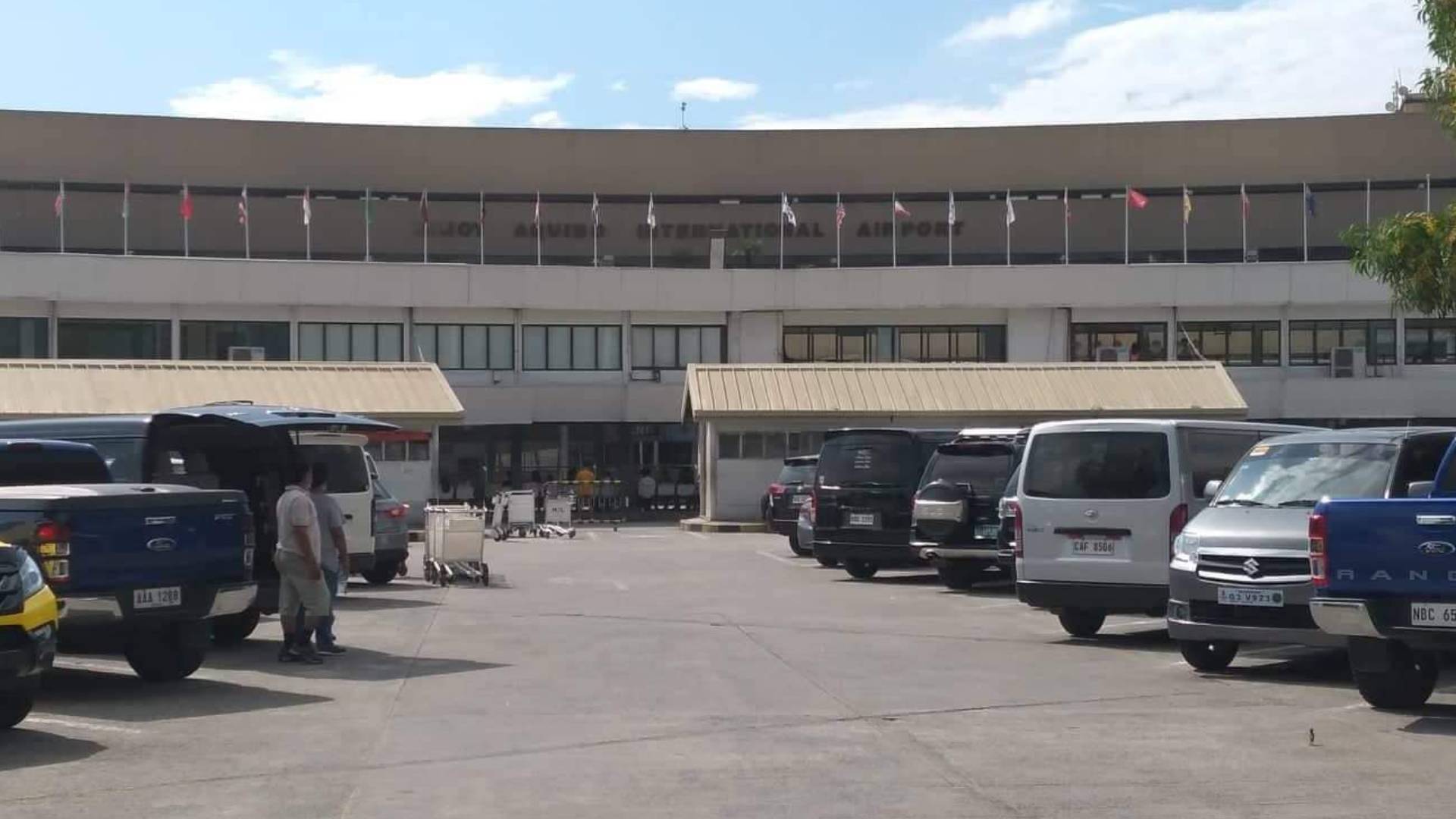 car-rent-subic-taxi-24-7-naia-manila