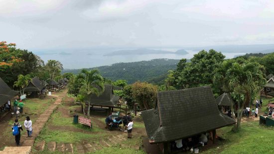 car-rent-subic-taxi-24-7-tagaytay-picnic-grove-slider